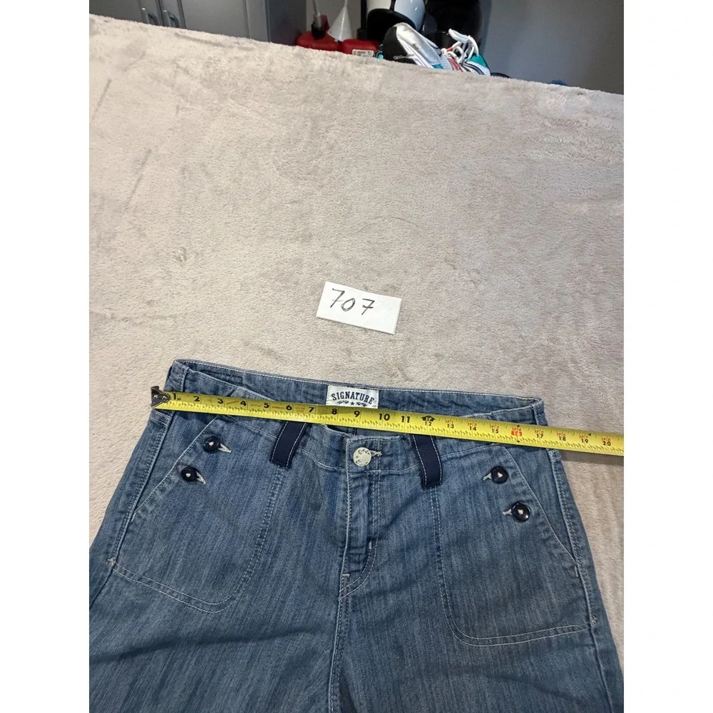 Signature Levi Strauss Denim Shorts Womens 12 Blue Nautical Bermuda